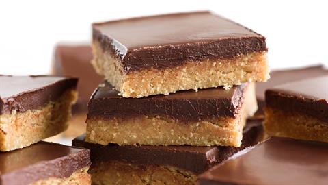 Μπάρες με φυστικοβούτυρο και βρώμη: το απόλυτο σνακ για όλη την οικογένεια