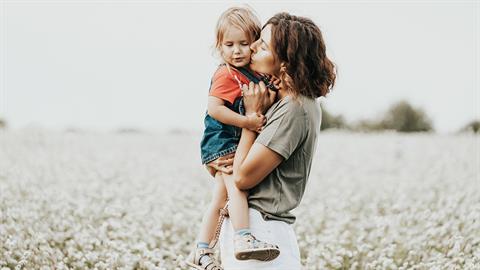 Όσο κι αν μεγαλώσει το παιδί σου, για σένα θα είναι πάντα το «μωρό σου»