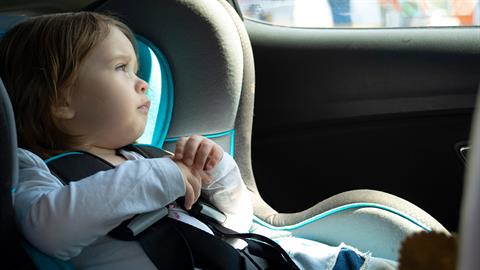 Βρέθηκε 2χρονη που την είχαν κλέψει μαζί με το αυτοκίνητο των γονιών της