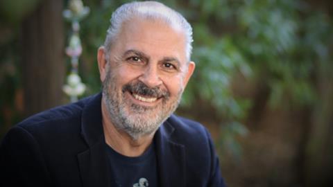 Συνέντευξη με τον Γιώργο Χατζηπιερή, τον άνθρωπο πίσω από τον «Τεμπέλη Δράκο»