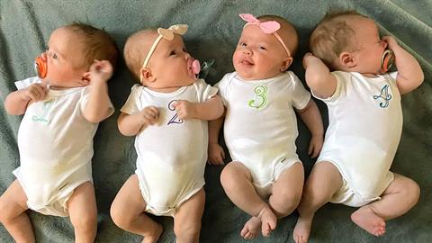 Ζευγάρι απέκτησε 4δυμα κορίτσια με φυσικό τρόπο - συμβαίνει 1 φορά στις 700.000