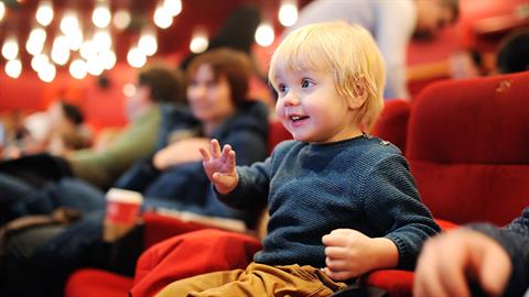 Ο φετινός Δεκέμβριος υποδέχεται τα Χριστούγεννα με μοναδικές παιδικές παραστάσεις