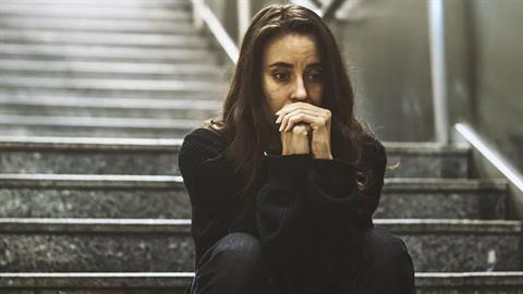 «Καλύτερα να είσαι μόνη σου παρά με τον λάθος άνθρωπο»