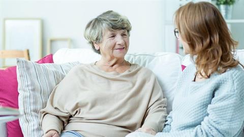 «Στην πεθερά μου που μεγάλωσε έναν σπουδαίο σύζυγο...»