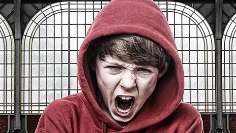 Στη μαμά που έχει έναν ατίθασο και αντιδραστικό έφηβο: κουράγιο!