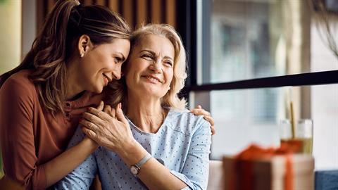 «Κι αν είμαι δυνατή, είναι επειδή με μεγάλωσε η πιο δυνατή γυναίκα του κόσμου»