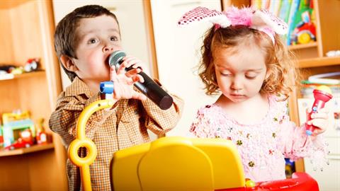 Πριν κάνεις παιδί αναρωτήσου: «είμαι έτοιμη να ακούω το ίδιο τραγούδι 5.789 φορές τη μέρα;»