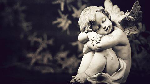 «Μάνα λείπεις»: είναι αβάσταχτο το Πάσχα όταν έχεις χάσει τη μαμά σου