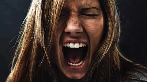 «Μετά τη γέννηση του μωρού μου το μόνο που ένιωθα ήταν οργή»