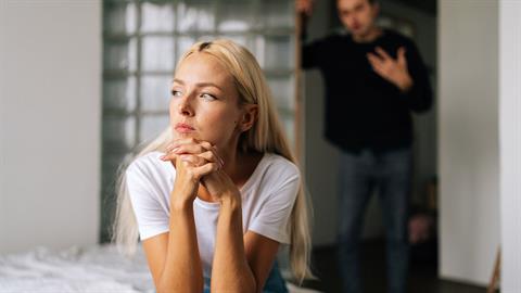 6 σημάδια που δείχνουν ότι ΕΣΥ είσαι το πρόβλημα στη σχέση σου