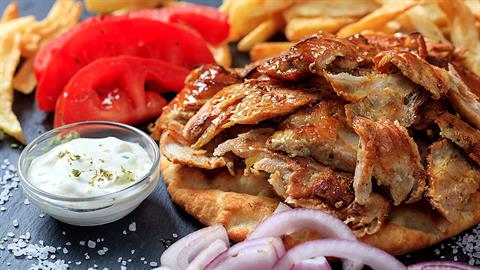 Πώς να φτιάξετε υγιεινό γύρο κοτόπουλο στο φούρνο