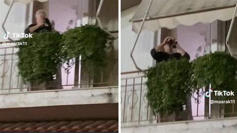 Γιαγιά «κατάσκοπος» βγήκε στο μπαλκόνι κι άρχισε να παρακολουθεί τους γείτονες με... κιάλια!