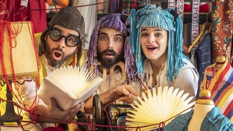 «O Ραφτάκος των λέξεων» του Αντώνη Παπαθεοδούλου επιστρέφει με δροσερές καλοκαιρινές παραστάσεις!