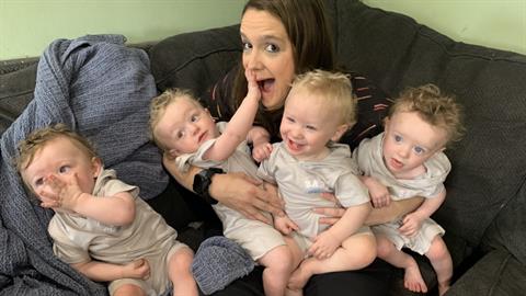 «Όταν πας για το 3ο και τελικά γεννάς 4δυμα, ανοίγεις την πόρτα στο χάος!»