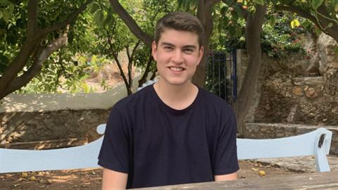 Ο Φίλιππος Φούφας πέτυχε το απόλυτο στις Πανελλήνιες: έγραψε 20 και στα 4 μαθήματα!