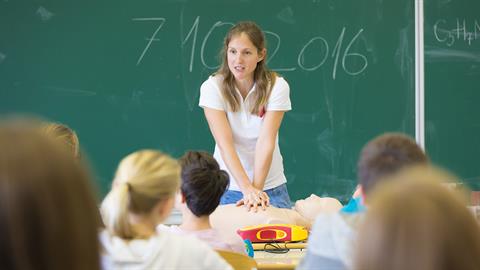 «Είναι ώρα να προσθέσουμε τη διδασκαλία της ΚΑΡΠΑ και στα ελληνικά σχολεία!»»