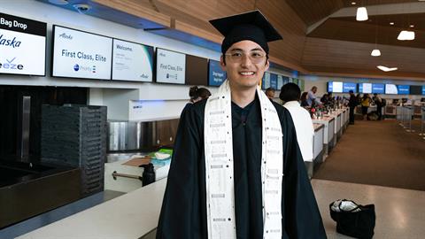 Φοιτητής πήγαινε στη σχολή του με αεροπλάνο κάθε βδομάδα για να μην νοικιάσει σπίτι