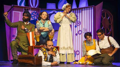 Συνέντευξη με τους συντελεστές της παράστασης «Κοντά στις Ράγιες»