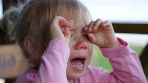 Πάτρα: ξέχασαν 4χρονη σε σχολικό λεωφορείο - άκουσε τις φωνές της περαστική