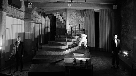 Κερδίστε διπλές προσκλήσεις για την παράσταση «Κωσταλέξι» στις 28/11