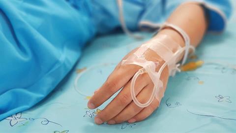 Σε ΜΕΘ 17χρονη μαθήτρια - υπέστη αλλεργικό σοκ σε σχολική εκδρομή