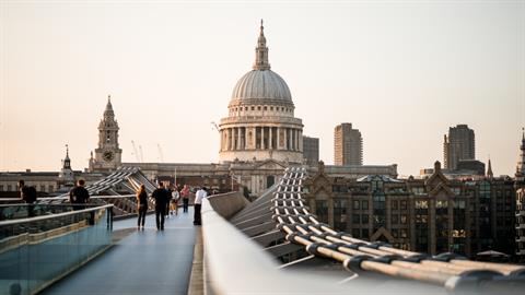 Πασίγνωστα αξιοθέατα: 5 πράγματα που δεν γνωρίζατε για τον Καθεδρικό ναό του Αγίου Παύλου στο Λονδίνο