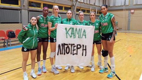 «Καμία λιγότερη»: το μήνυμα κατά των γυναικοκτονιών από τη γυναικεία ομάδα βόλεϊ του Παναθηναϊκού