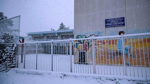 Ποια σχολεία θα παραμείνουν κλειστά την Τρίτη 30/1 λόγω της κακοκαιρίας