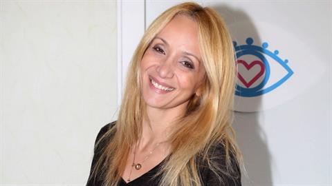 Ν. Κάκκαβα: «αν πήγαινα σε έναν ψυχολόγο όταν γινόμουν μαμά, θα ήταν καλύτερα»