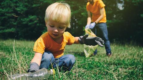 «Τα παιδιά είναι ζυμαράκια και μεγαλώνουν ανάλογα με το πώς τα ζυμώνουμε εμείς»