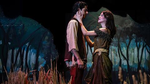 Συνέντευξη με τους ηθοποιούς της παράστασης «Αστερόπαιδο»