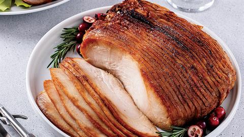 Πώς να φτιάξετε φέτες καπνιστής γαλοπούλας για το τοστ του παιδιού