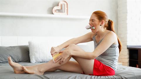 Όσα τραβάμε εμείς οι γυναίκες για να συμβαδίζουμε με τα πρότυπα ομορφιάς