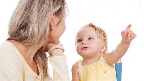 Το Χάρβαρντ μίλησε: τα μωρά με πολυλογάδες γονείς, μιλούν γρηγορότερα!