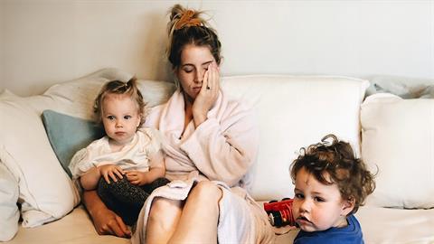 «Καμιά φορά μου λείπει η γυναίκα που ήμουν πριν γίνω μαμά»