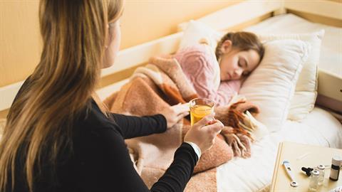 Ο μόνος άνθρωπος που χρειάζεται ένα παιδί όταν αρρωσταίνει, είναι η μαμά του