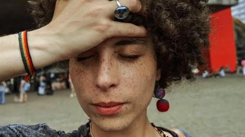 5 ψέματα που πρέπει να σταματήσουμε να λέμε στον εαυτό μας