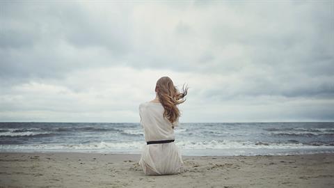 «Δεν μπορεί να εξαρτάται η ευτυχία σου από τους άλλους»