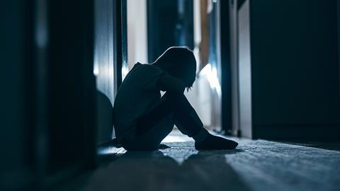 Θεσσαλονίκη: μητέρα κλείδωσε τον 7χρονο γιο της στο σπίτι και έφυγε! 