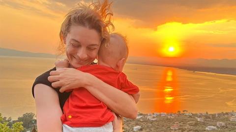 Γιούλικα Σκαφιδά για τη μητρότητα: «είναι μια μαγεία ανεξήγητη»