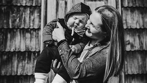 «Η μαμά μου έφυγε απο τη ζωή, όχι από την καρδιά μου»