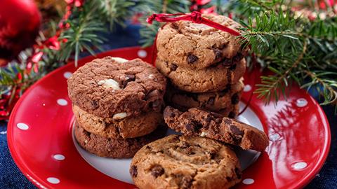 Λαχταριστά μπισκότα βουτύρου με κομμάτια σοκολάτας