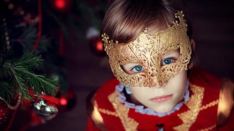 Ο γιος μου θα παίξει στην 1η του σχολική παράσταση και έχει πολύ άγχος. Τι να κάνω;