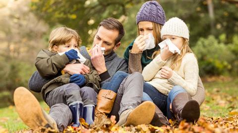 Καταπολεμώντας τον πονόλαιμο: Πώς να ανακουφίσουμε το παιδί μας από τα συμπτώματα;