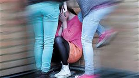 Λάρισα: ανήλικες ξυλοκόπησαν άγρια δίδυμες επειδή... μίλησαν με συμμαθητή τους!