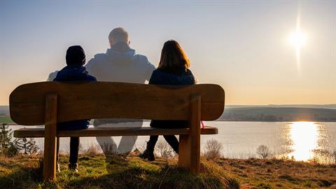 «Δεν αντέχω να είμαι γονιός του σαββατοκύριακου»: η εξομολόγηση ενός χωρισμένου μπαμπά