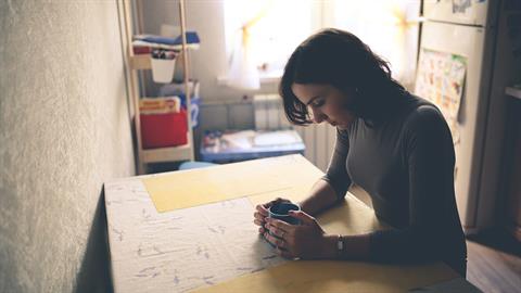 Μητρότητα και μοναξιά: δεν είσαι ούτε η μόνη ούτε μόνη - κάνε κουράγιο και θα περάσει! 