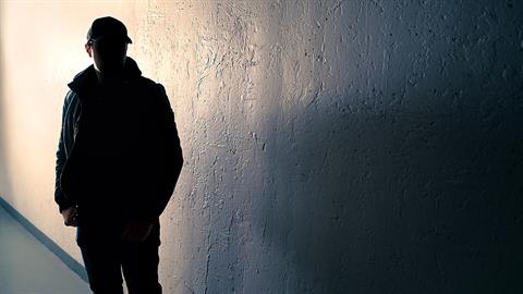 Άντρας που έκανε stalking στην πρώην του: «δεν ξέρω γιατί τρομάζει που την παρακολουθώ»