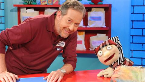 Χρ. Δημόπουλος: «η κόρη μας -δηλαδή η κόρη της γυναίκας μου- με έμαθε να μιλάω στα παιδιά»