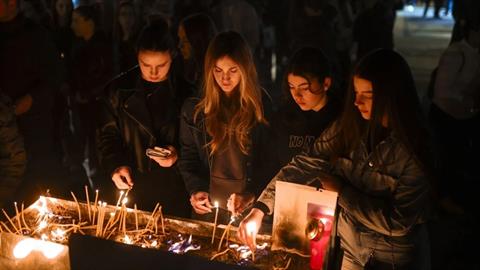 Βαρύ πένθος στη Β. Μακεδονία: πέθαναν 59 νέοι 14 έως 25 ετών από φωτιά σε κλαμπ